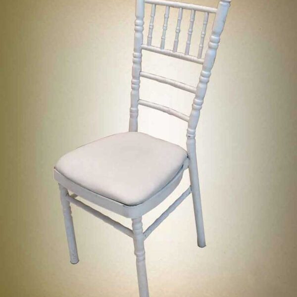 اجاره صندلی شیواری سفید