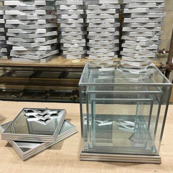 باکس شیشه ای بله برون نقره ای